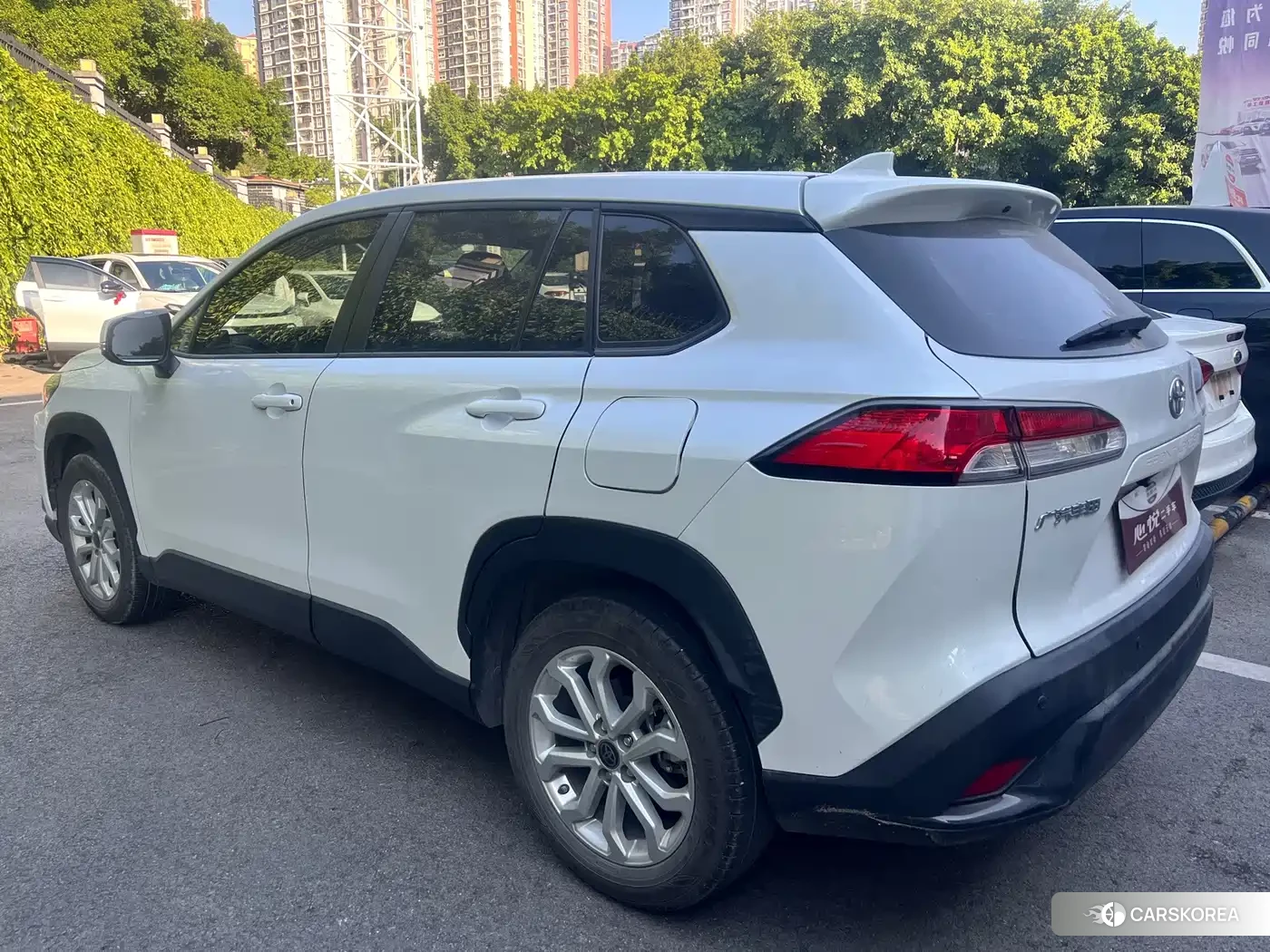 Toyota Frontlander 2022 Белый из Китая, фото 3