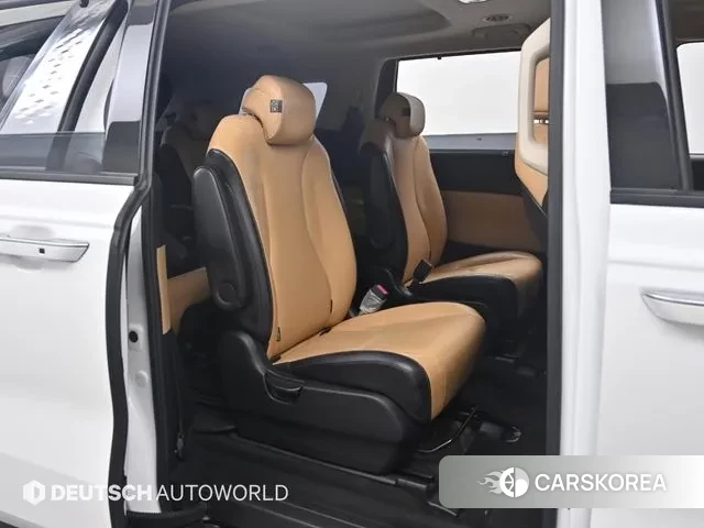 Kia Carnival 4th generation 2021 Белый из Кореи, фото 3