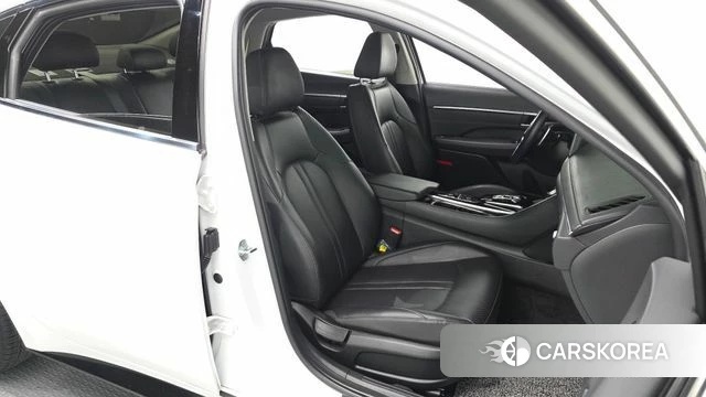 Hyundai Sonata (DN8) 2022 Белый из Кореи, фото 3