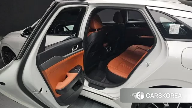 Kia The New K5 3rd generation 2024 Белый из Кореи, фото 3