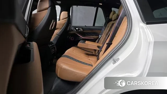 BMW X5M (G05) 2024 Белый из Кореи, фото 3