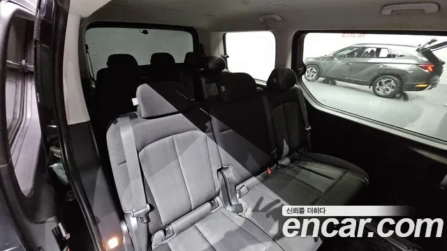 Hyundai Staria 2021 Серый из Кореи, фото 3