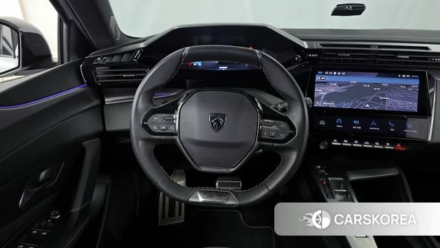 Peugeot 308 Third generation 2022 Белый из Кореи, фото 3