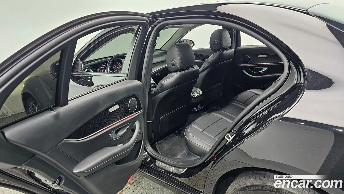 Mercedes-Benz E-Class W213 2020 Черный из Кореи, фото 3