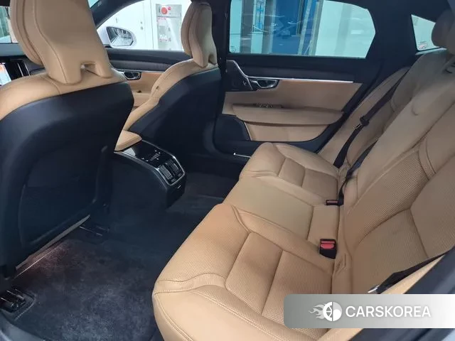 Volvo S90 2024 Белый из Кореи, фото 3
