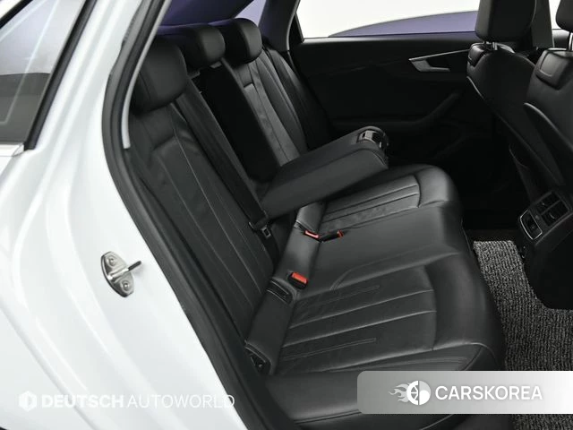 Audi A4 (B9) 2018 Белый из Кореи, фото 3