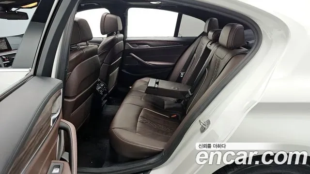 BMW 5 Series (G30) 2020 Белый из Кореи, фото 3