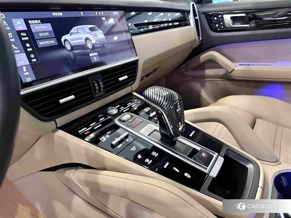 Porsche Cayenne 2018 Red/purple из Китая, фото 3