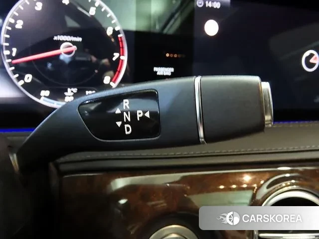 Mercedes-Benz S-Class W222 2018 Черный из Кореи, фото 3