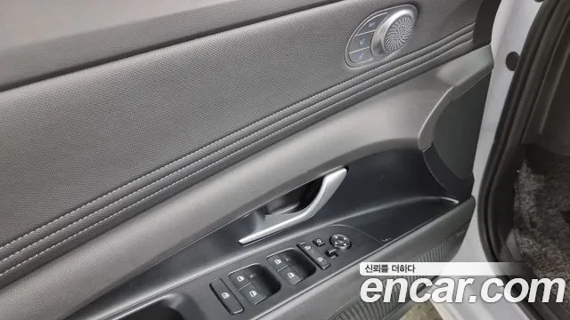 Hyundai The New Avante (CN7) 2023 Белый из Кореи, фото 3