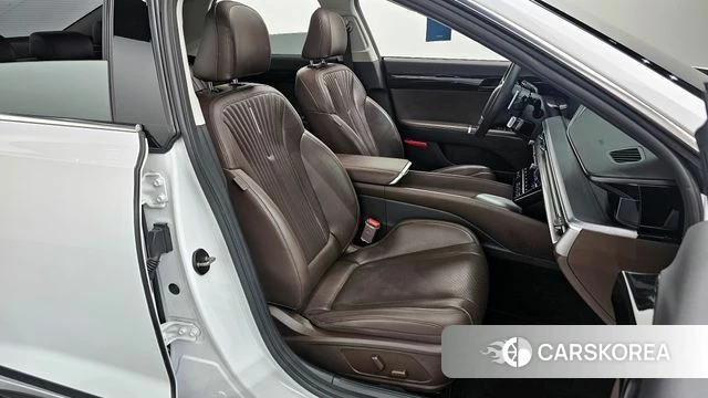 Hyundai Grandeur (GN7) 2023 Белый из Кореи, фото 3