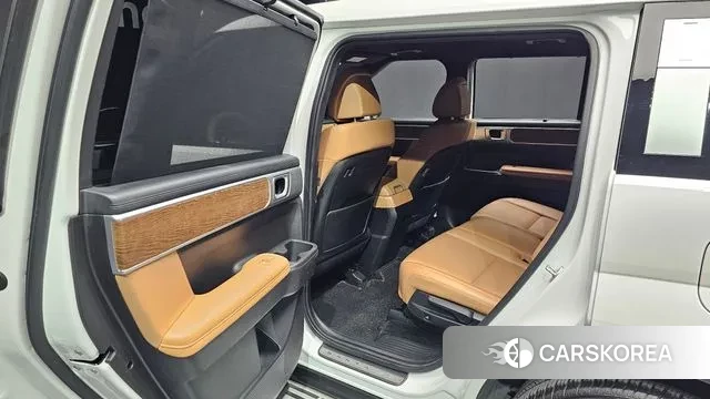 Hyundai Santa Fe (MX5) 2023 Белый из Кореи, фото 3