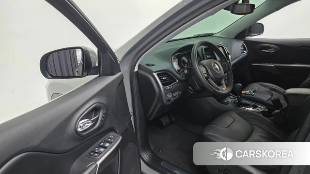 Jeep Cherokee (KL) 2020 Серебристо-серый из Кореи, фото 3