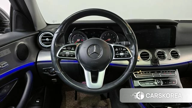 Mercedes-Benz E-Class W213 2019 Черный из Кореи, фото 3