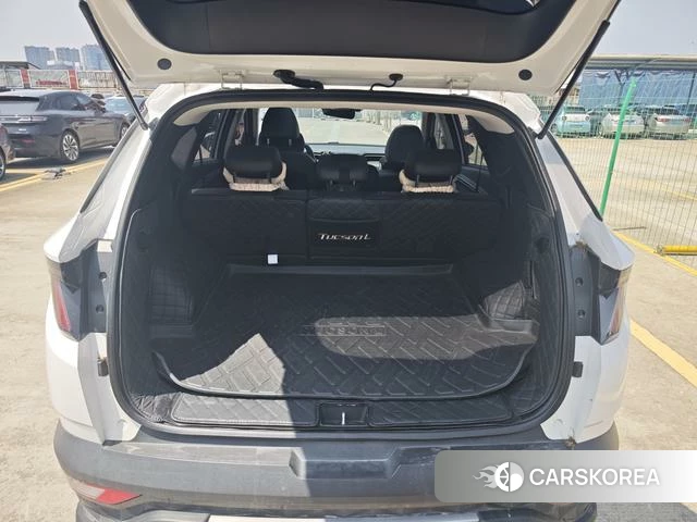 Hyundai Tucson 2023 Белый из Китая, фото 3