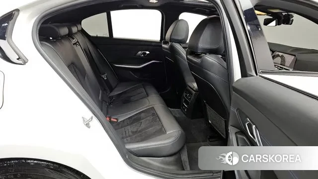 BMW 3 Series (G20) 2019 Белый из Кореи, фото 3