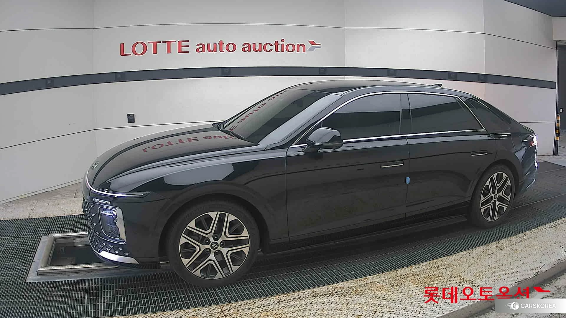 Hyundai Grandeur 2023 Abyss Black Pearl из Кореи, фото 3