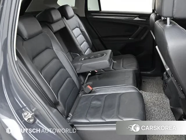 Volkswagen Tiguan second Generation 2018 Серый из Кореи, фото 3