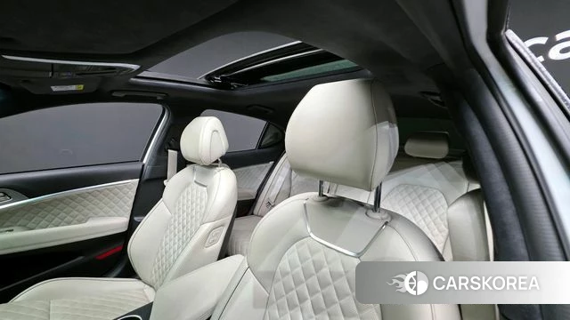 Genesis The New G70 2022 Белый из Кореи, фото 3