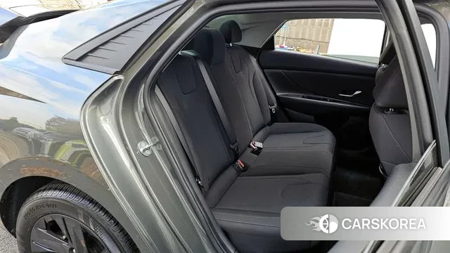 Hyundai Avante Hybrid (CN7) 2021 Серый из Кореи, фото 3