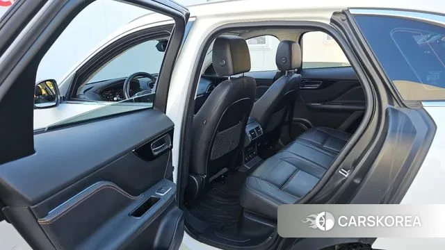 Jaguar F-PACE 2019 Белый из Кореи, фото 3