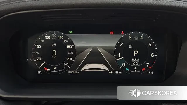 Land Rover Discovery 5 2024 Белый из Кореи, фото 3