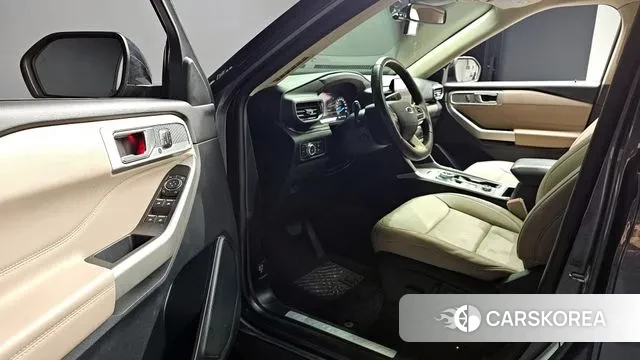 Ford Explorer 6th Generation 2021 Серый из Кореи, фото 3