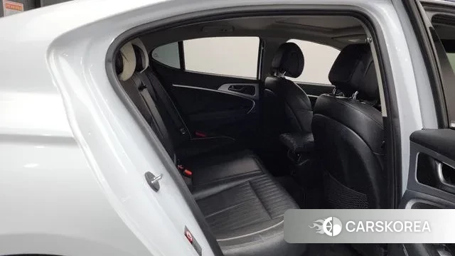 Genesis G70 2018 Белый из Кореи, фото 3