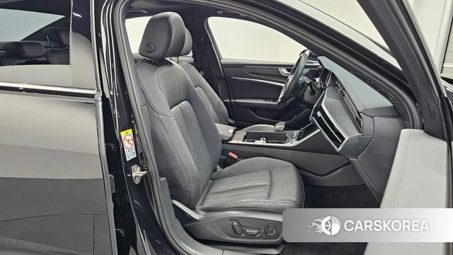 Audi A6 (C8) 2020 Черный из Кореи, фото 3