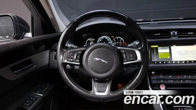 Jaguar XF (X260) 2018 Черный из Кореи, фото 3