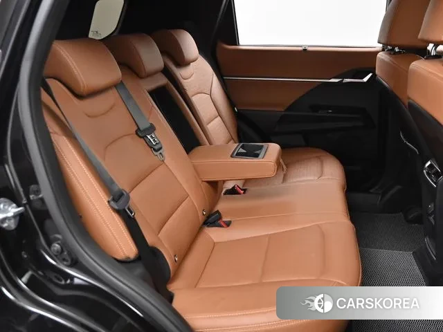 Ssangyong Torres 2022 Черный из Кореи, фото 3