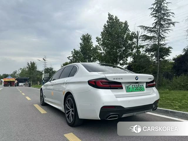 BMW 5 series PHEV 2021 Белый из Китая, фото 3