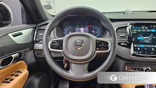 Volvo XC90 second Generation 2025 Черный из Кореи, фото 3