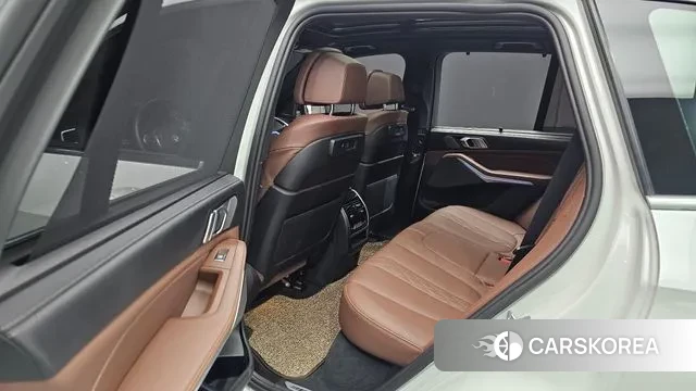 BMW X5 (G05) 2023 Белый из Кореи, фото 3