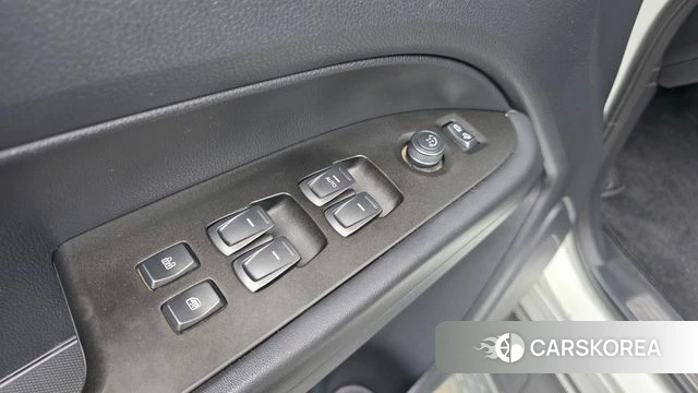 Ssangyong Rexton Sports 2019 Белый из Кореи, фото 3