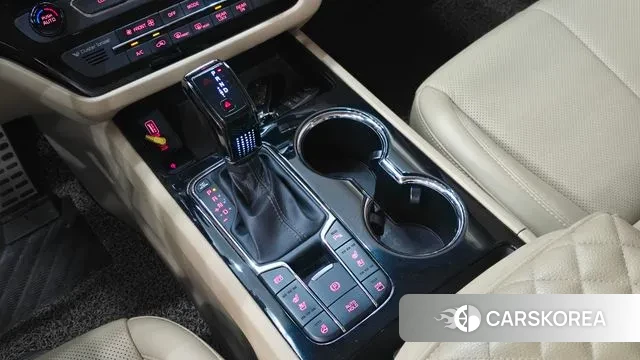 Kia The New Carnival 2018 Белый из Кореи, фото 3