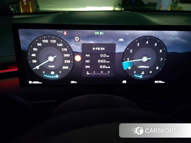 Genesis GV70 2025 Серый из Кореи, фото 3