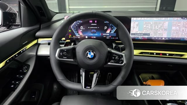 BMW 5 Series (G60) 2025 Серый из Кореи, фото 3
