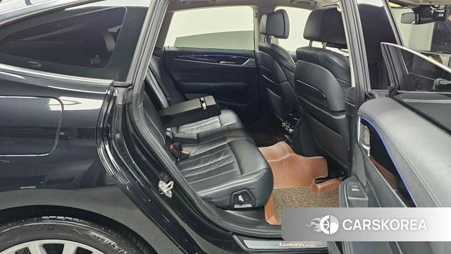 BMW 6 Series GT (G32) 2019 Черный из Кореи, фото 3