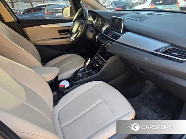 BMW 2 Series Active Tourer (F45) 2020 Коричневый из Кореи, фото 3