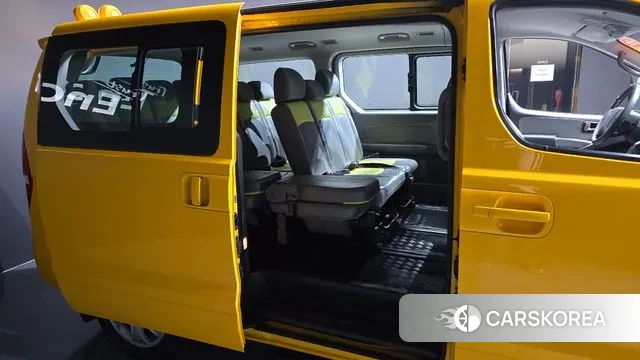 Hyundai The New Grand Starex 2018 Желтый из Кореи, фото 3