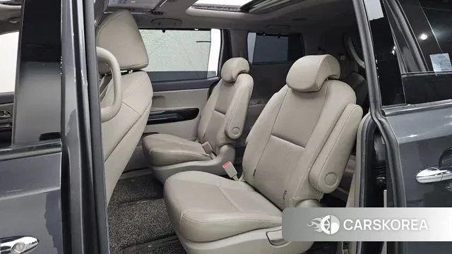 Kia All New Carnival 2018 Серый из Кореи, фото 3