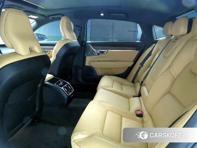 Volvo S90 2023 Серый из Кореи, фото 3