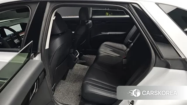 Hyundai Grandeur (GN7) 2025 Белый из Кореи, фото 3