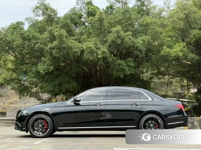 Mercedes-Benz E-class 2018 Черный из Китая, фото 3