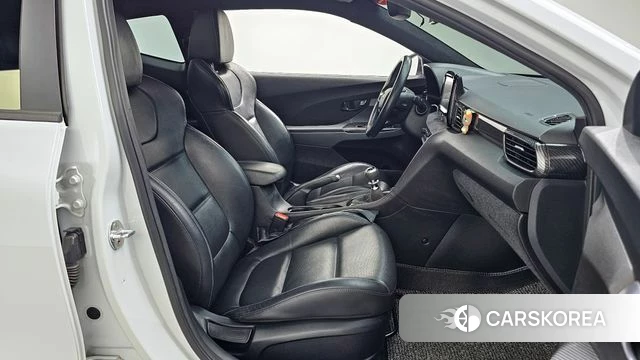 Hyundai Veloster (JS) 2018 Белый из Кореи, фото 3