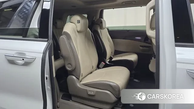 Kia Carnival 4th generation 2021 Белый из Кореи, фото 3