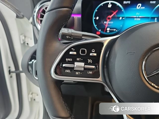 Mercedes-Benz A-Class W177 2021 Белый из Кореи, фото 3