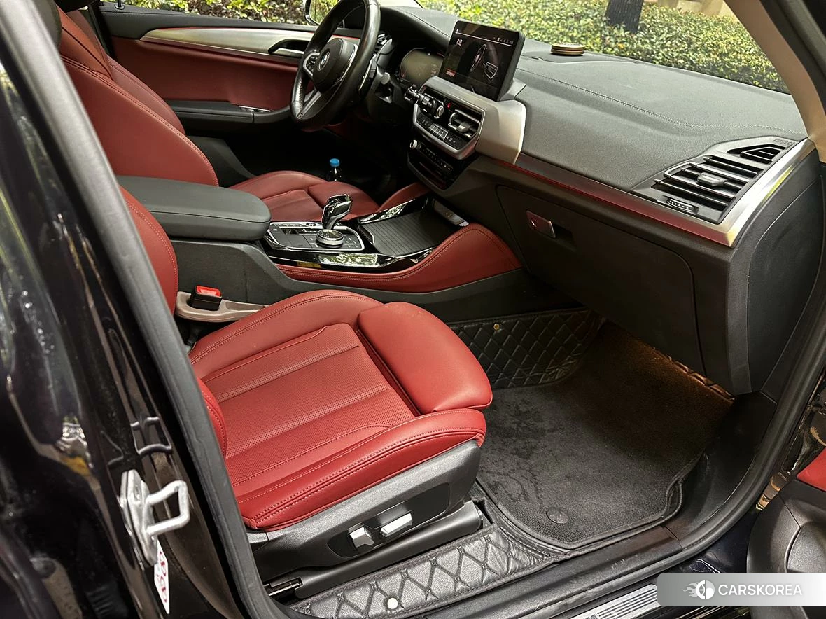 BMW X4 2021 Черный из Китая, фото 3