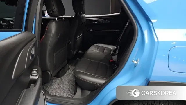 Chevrolet (GM Daewoo) Trailblazer 2023 Синий из Кореи, фото 3